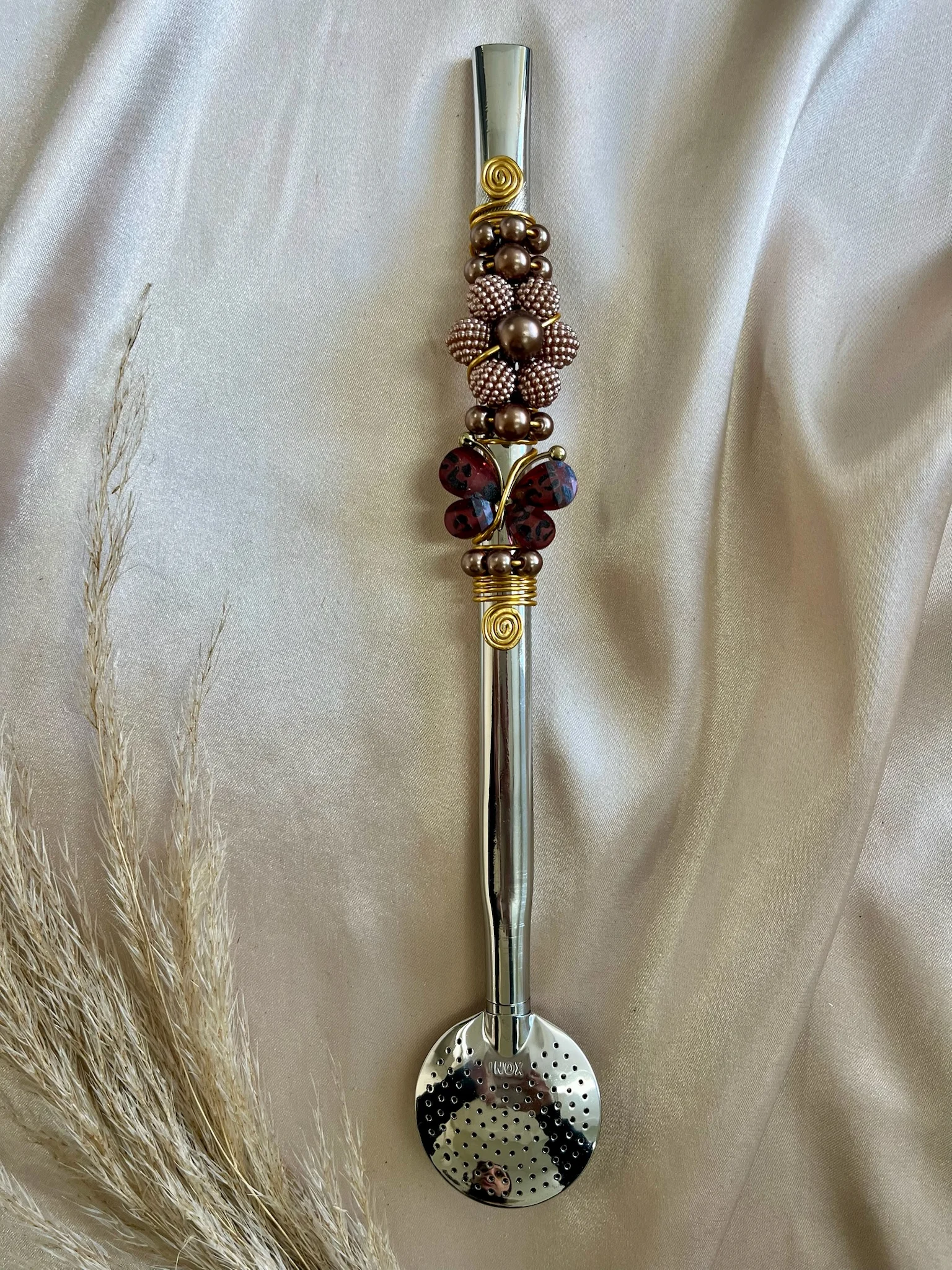 BOMBAS INOX COM BORBOLETA E FLOR DE PEROLA - Imagem 3