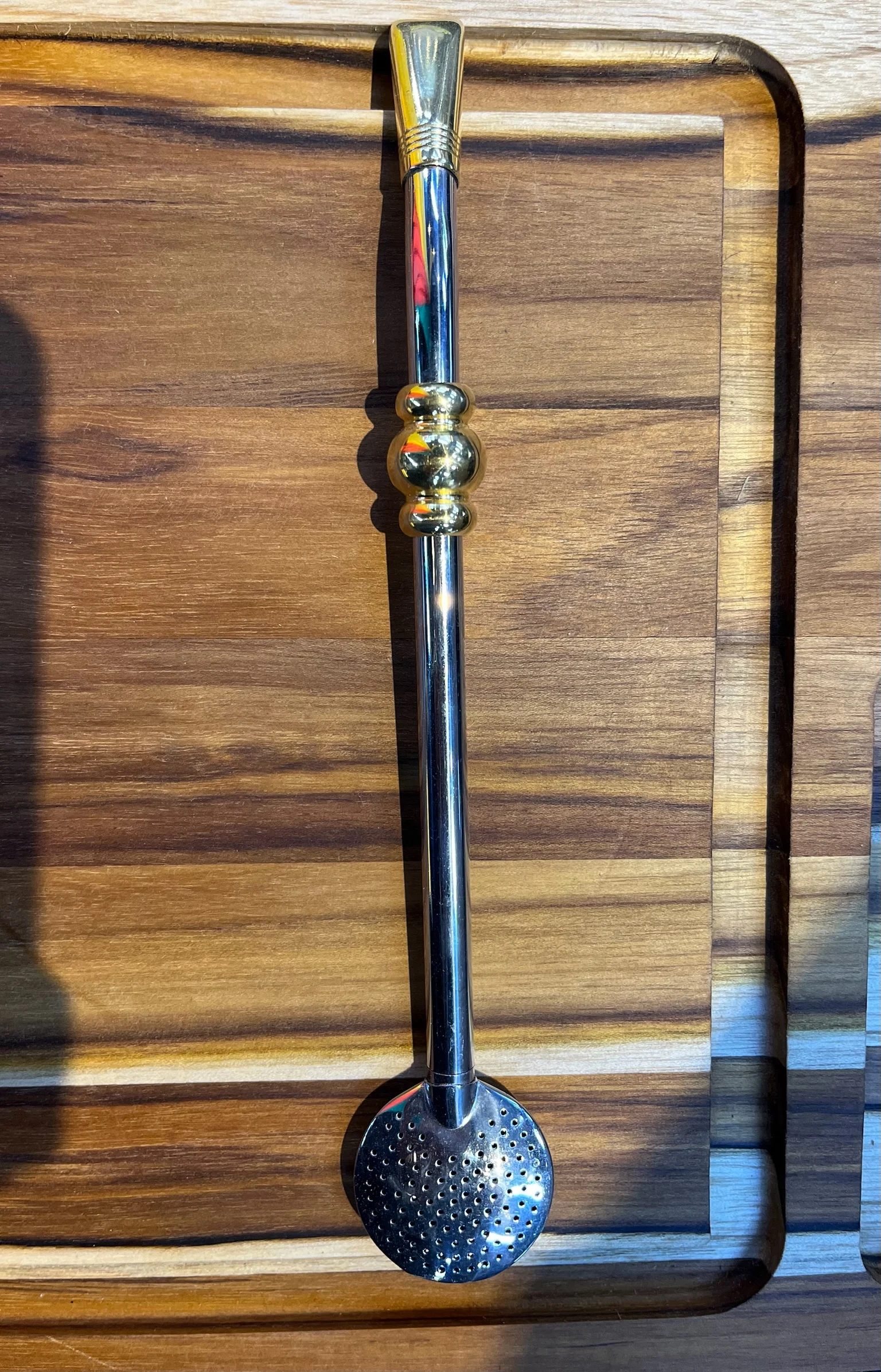 CÓD 022 BOMBA INOX ANEL - OURO, COM BIQUEIRA E ROSCA 24 CM