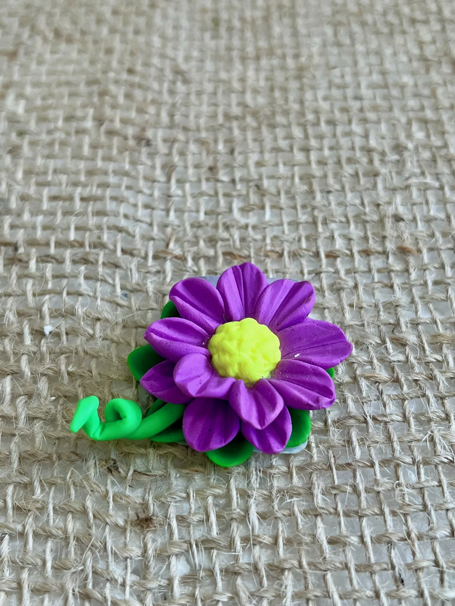 CÓD 172 ENFEITE DE BISCUIT - FLOR N° 4