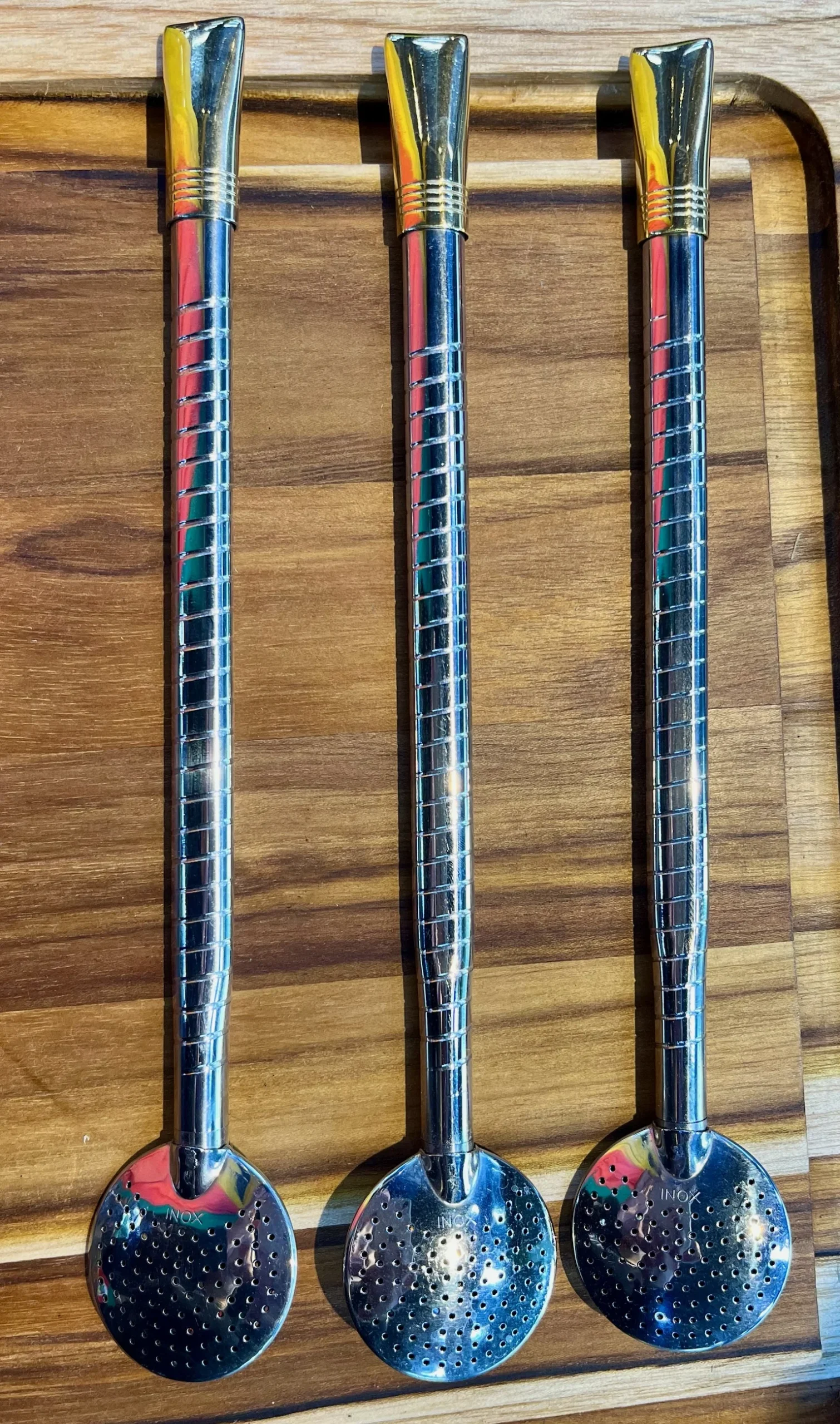 CÓD 270 BOMBA DE INOX TORCIDA C_B E C_R BANHADA